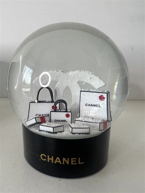 chanel snow globe china
